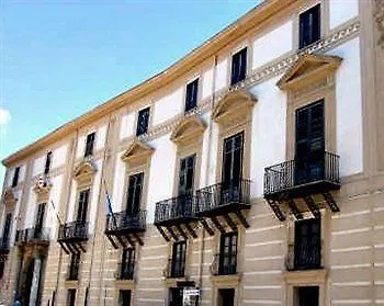 Oda ve Kahvaltı I Cavalieri Di Malta 3*
