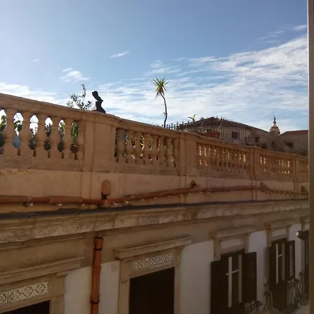 Oda ve Kahvaltı I Cavalieri Di Malta Palermo