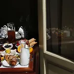 艾卡瓦里瑞迪迈塔酒店 住宿加早餐酒店 3*
